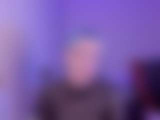 Live cam show with kiratenebris - Tease on madthumbs