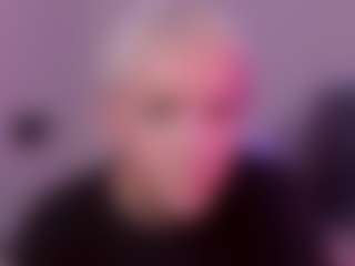 Live cam show with kiratenebris - HD on Dolls Live