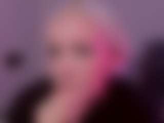Live cam show with kiratenebris - Brown Eyes on Mixed Magazine Live