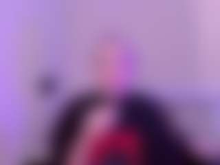 Live cam show with kiratenebris - Gape on Camsoda