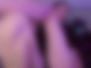 Live cam show with kiratenebris - Lean on Gym Cam Girls