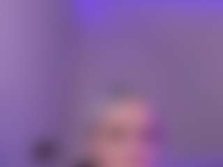 Live cam show with kiratenebris - Lean on CamwithHer