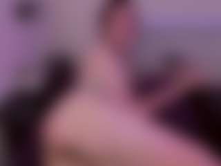 Live cam show with kiratenebris - Lean on camtv