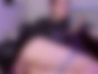 Live cam show with kiratenebris - Lean on Camsoda