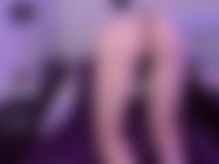 Live cam show with kiratenebris - Lean on Cam Slut