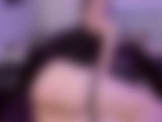 Live cam show with kiratenebris - HD on crypto-cams