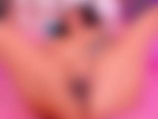 Live cam show with MelissaBloomm - Big Ass on Chatstar | colombia