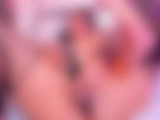 MelissaBloomm's Live Sex Cam Show