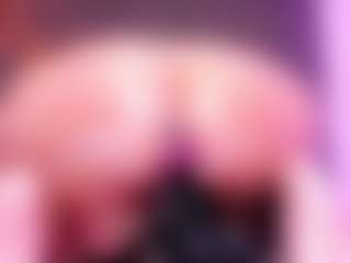 MelissaBloomm's Live Sex Cam Show