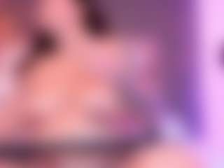 MelissaBloomm's Live Sex Cam Show