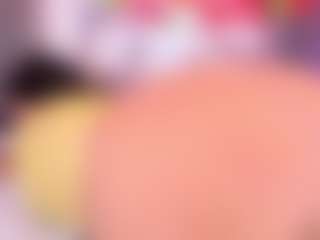 Live cam show with MelissaBloomm - Big Tits on Soda Cam