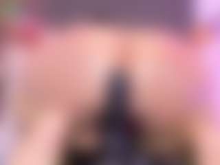 MelissaBloomm's Live Sex Cam Show