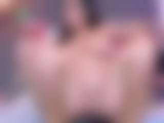 MelissaBloomm's Live Sex Cam Show