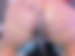 Live cam show with MelissaBloomm - Big Tits Curvy on sexylive.show