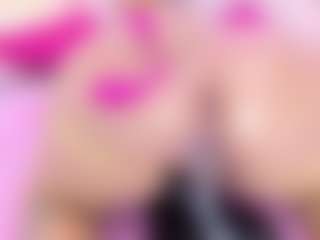 MelissaBloomm's Live Sex Cam Show