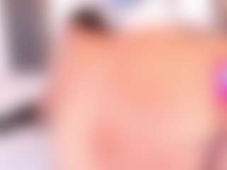 Live cam show with MelissaBloomm - Lovense on Gym Cam Girls