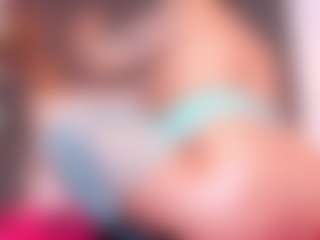 MelissaBloomm's Live Sex Cam Show