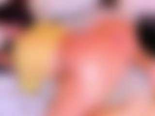 MelissaBloomm's Live Sex Cam Show