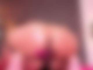 MelissaBloomm's Live Sex Cam Show