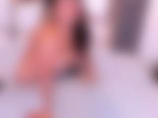 MelissaBloomm's Live Sex Cam Show