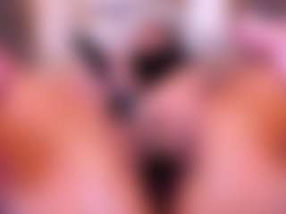 MelissaBloomm's Live Sex Cam Show
