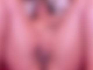 MelissaBloomm's Live Sex Cam Show
