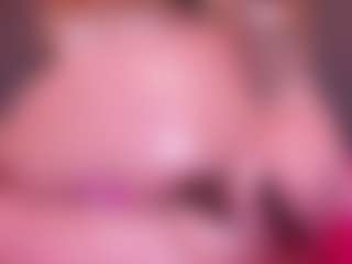 MelissaBloomm's Live Sex Cam Show