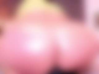 MelissaBloomm's Live Sex Cam Show
