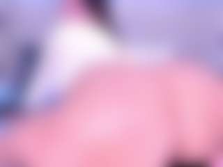 Live cam show with MelissaBloomm - Tattoos on PervPlay.com