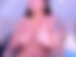 Live-Cam-Show mit MelissaBloomm - Control auf Camsoda
