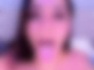 MelissaBloomm's Live Sex Cam Show