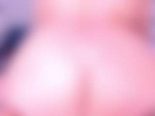 Live cam show with MelissaBloomm - Thick on Camsoda