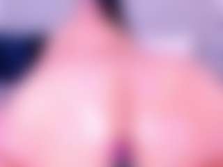 MelissaBloomm's Live Sex Cam Show