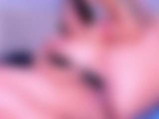 MelissaBloomm's Live Sex Cam Show