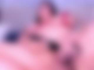 MelissaBloomm's Live Sex Cam Show