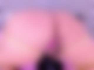 MelissaBloomm's Live Sex Cam Show