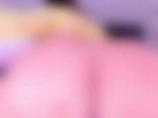 Live cam show with MelissaBloomm - Big Tits on Camsoda