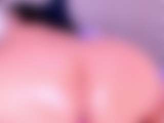 MelissaBloomm's Live Sex Cam Show