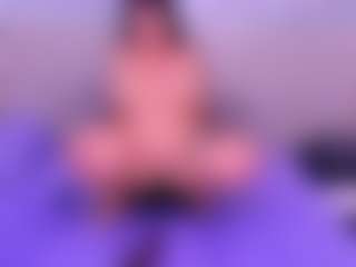 MelissaBloomm's Live Sex Cam Show