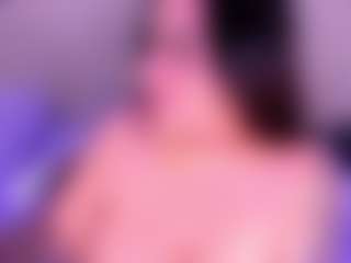 MelissaBloomm's Live Sex Cam Show