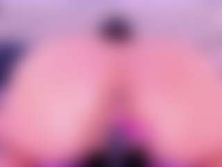 MelissaBloomm's Live Sex Cam Show