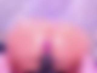 MelissaBloomm's Live Sex Cam Show