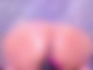 MelissaBloomm's Live Sex Cam Show