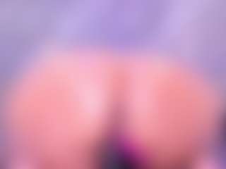 MelissaBloomm's Live Sex Cam Show