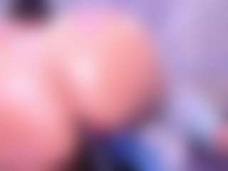 MelissaBloomm's Live Sex Cam Show
