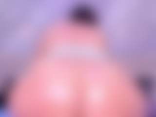 MelissaBloomm's Live Sex Cam Show