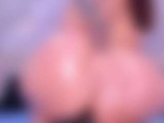 MelissaBloomm's Live Sex Cam Show