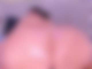 MelissaBloomm's Live Sex Cam Show