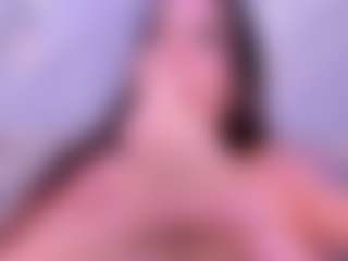Live cam show with MelissaBloomm - Big Tits on Camsoda