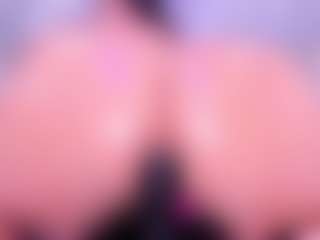 MelissaBloomm's Live Sex Cam Show